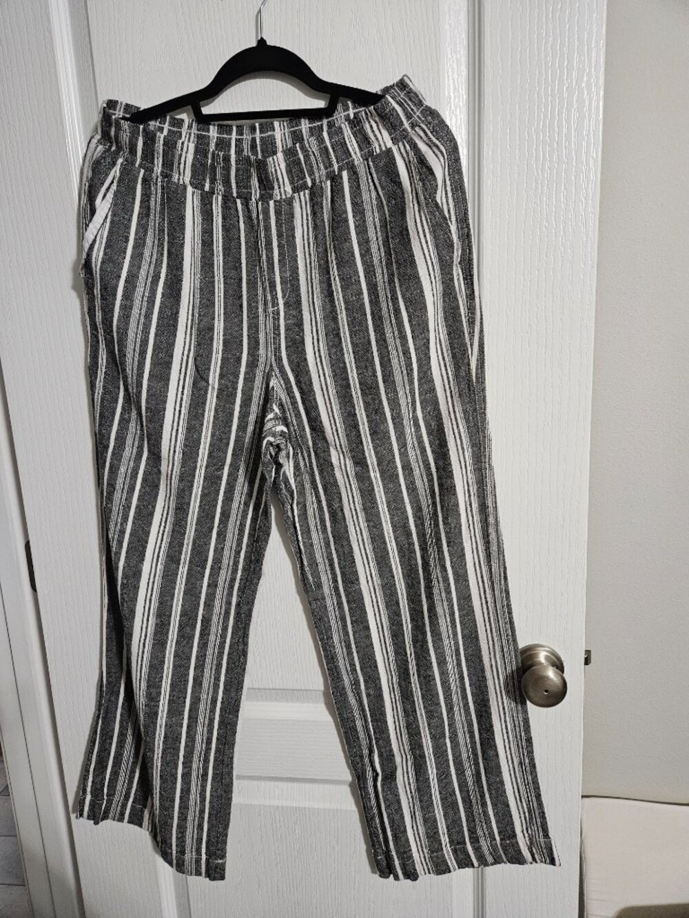 Women's Bottoms Bundle - Size Large